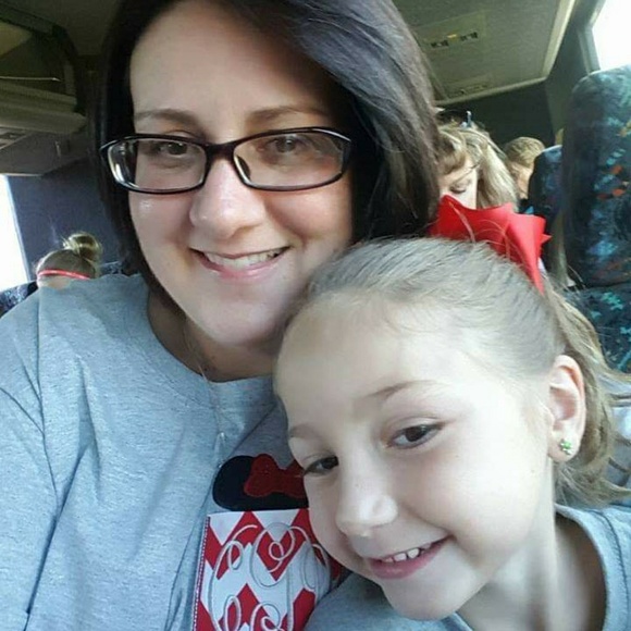 Meet your Posher, Carla - Picture 1 of 1